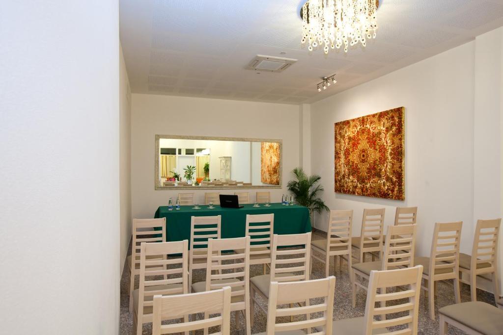 Hotel Ristorante Cesare Савіньяно-суль-Рубіконе Екстер'єр фото